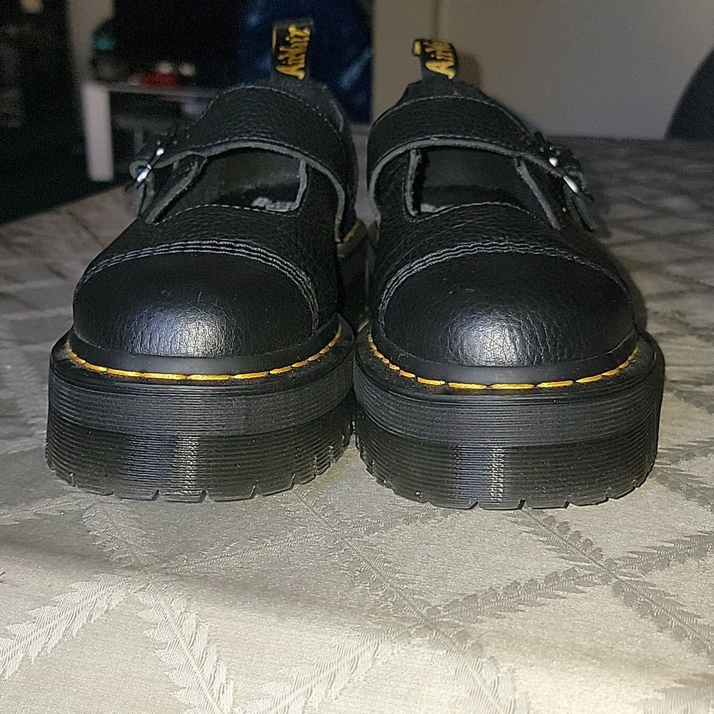 DR. Martens Addina Flower Buckle Maryjane Platforms - Picture 4 of 12